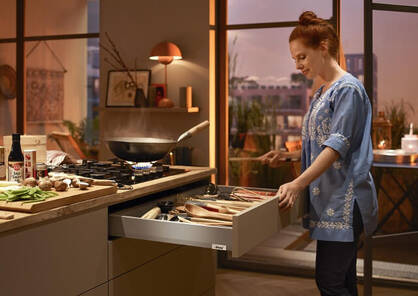 Thumb_633ab224441ed-MVX0019-M-slider-16-9-large-1-